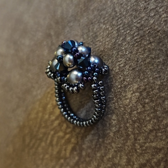 HANDMADE Beaded Fancy Cocktail Ring - Picture 4 of 6